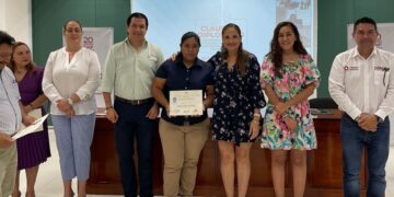 Profesionalizan servicio público en Puerto Morelos por medio de la capacitación
