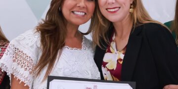 Gobierno de Atenea Gómez recibe reconocimiento ‘Buenas Prácticas de Transparencia’