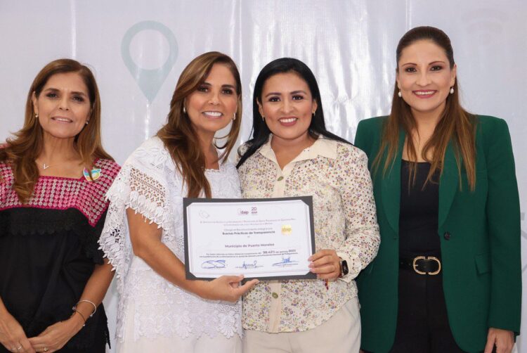 Gobierno de Puerto Morelos recibe reconocimiento por alto cumplimiento de obligaciones de transparencia