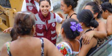 Ana Paty Peralta supervisa reconstrucción de pavimentos en arterias de la ciudad