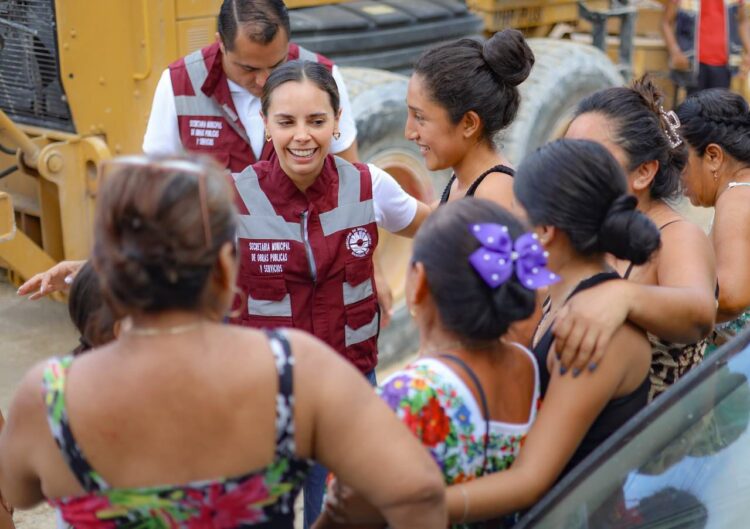 Ana Paty Peralta supervisa reconstrucción de pavimentos en arterias de la ciudad