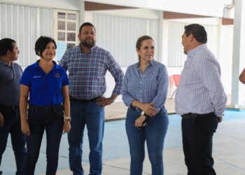 Entregan domo escolar en el fraccionamiento Misión del Carmen