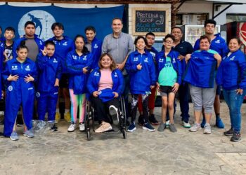 Para-Atletas reciben uniformes para la etapa Estatal de los Paranacionales CONADE 2024