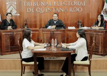 Revoca TEQROO Acuerdo del Cabildo de José María Morelos y ordena restituir al Alcalde de Sabán