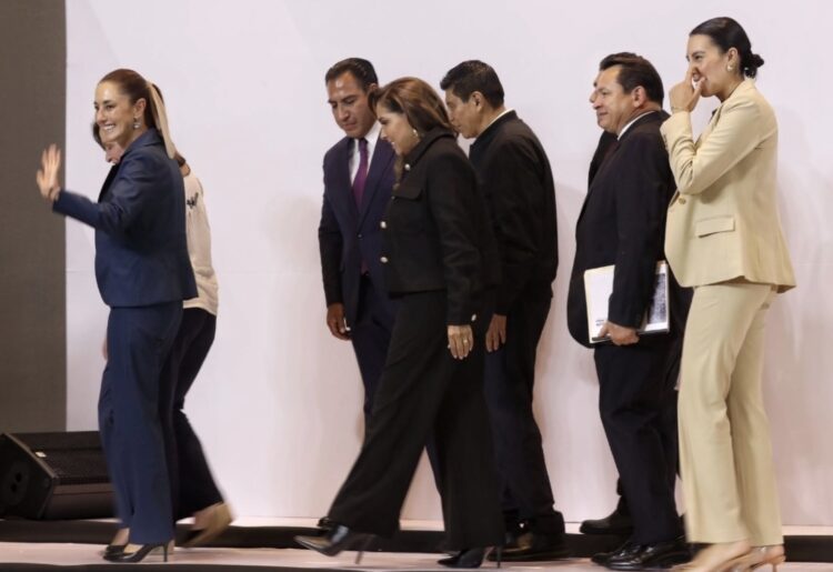 Claudia Sheinbaum se reúne por cuarto día con gobernadores electos y en funciones