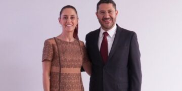 Claudia Sheinbaum designa a Martí Batres como próximo director del Issste