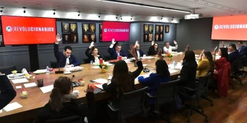 Rechaza PRI incorporar a Beltrones en su bancada en el Senado