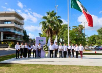 Conmemoran autoridades de Puerto Morelos el 177 Aniversario de la gestión heroica de los Niños Héroes