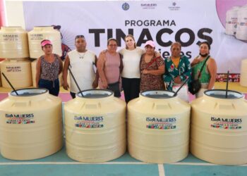 Transforma Atenea Gómez a Isla Mujeres con humanismo a través de programas sociales