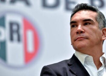 Preparan PRI y PAN controvertir reforma judicial como partidos y no desde el Senado