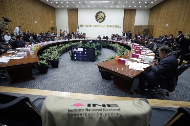 INE declara "imposibilidad" para avalar legalidad de relección de Alejandro Moreno