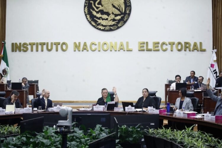 Hoy votará el INE por proyecto contra reformas del PRI