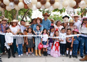 Atenea Gómez inaugura el Parque Ejidatarios en Zona Continental