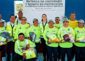 Atenea Gómez continúa dignificando al personal de Servicios Públicos con entrega de uniformes