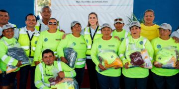 Atenea Gómez continúa dignificando al personal de Servicios Públicos con entrega de uniformes