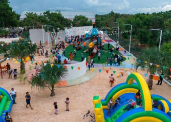 Llega la justicia social a Ciudad Mujeres con obras que transforman