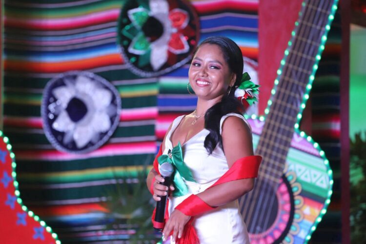 Arranca con éxito segunda edición de ‘Cántale a México con el Corazón’ en Isla Mujeres