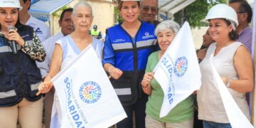 Logran histórica pavimentación en Playa del Carmen