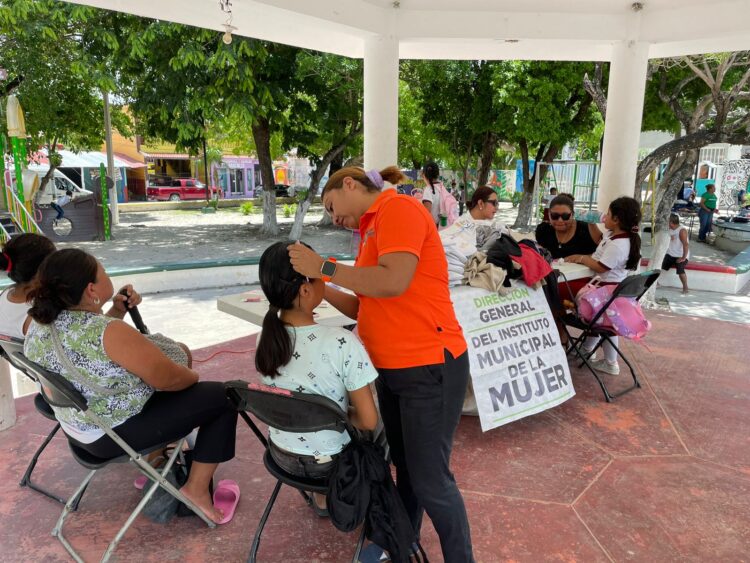 Llevan programa "Tu salud es primero" a la Colonia Zetina Gasca de Puerto Morelos