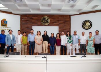 Escuchar y estar siempre al lado del pueblo, compromiso del próximo gobierno municipal, asegura Estefanía Mercado