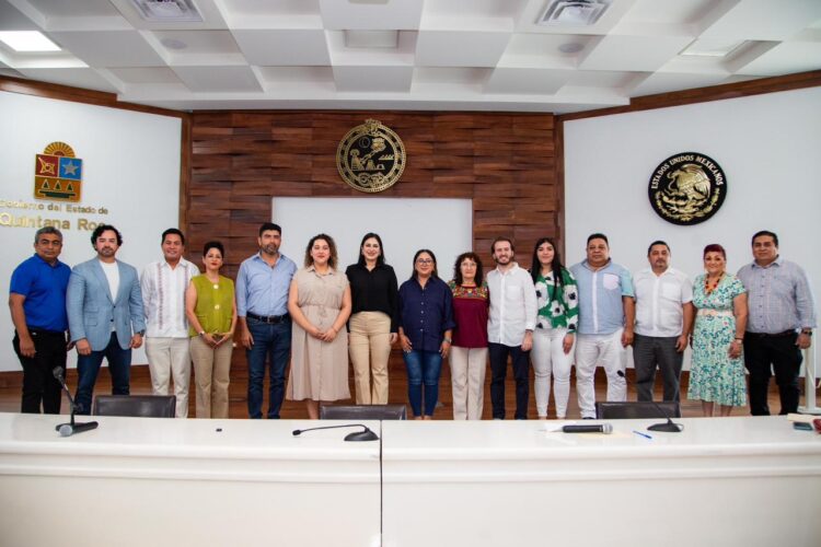 Escuchar y estar siempre al lado del pueblo, compromiso del próximo gobierno municipal, asegura Estefanía Mercado