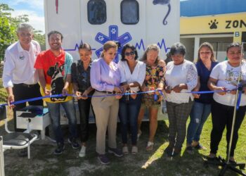 Inauguran zona de adopción canina en Playa del Carmen