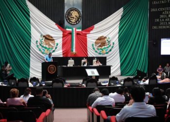 Aprueban calendario de comparecencias para la glosa del Segundo Informe de Gobierno