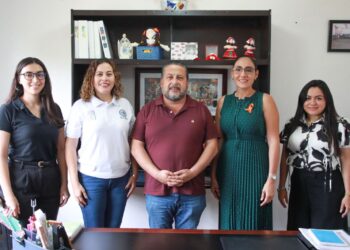 Las y los trabajadores son la gran fuerza del Poder Legislativo, asegura Jorge Sanén