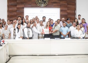 Playa del Carmen reconocido como municipio promotor de salud en el estado