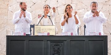 Rinde Mary Hernández protesta como presidenta municipal de Felipe Carrillo Puerto