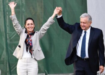 AMLO confía que Claudia Sheinbaum continuará garantizando derecho a la salud
