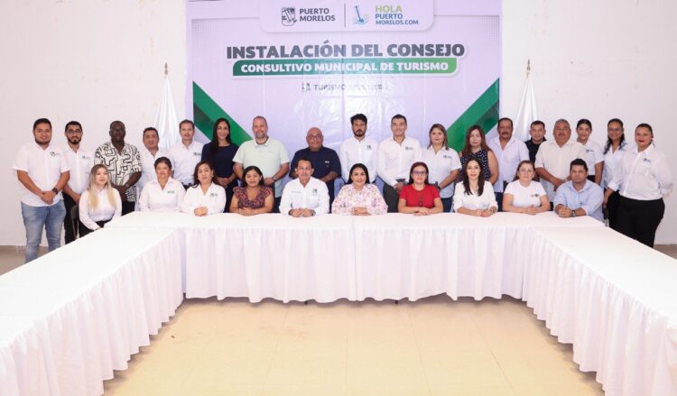 Toma Blanca Merari protesta a los integrantes del Consejo Consultivo Municipal de Turismo de Puerto Morelos
