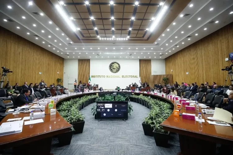 Comienza el INE a preparar ruta para elección en 2025 de jueces, ministros y magistrados