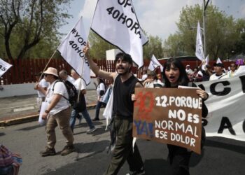 Marchan para exigir a diputados reducción de jornada laboral a 40 horas