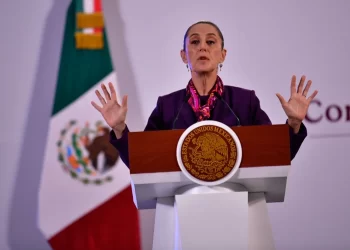 Tunde Claudia Sheinbaum al PAN por votar en contra de programas sociales