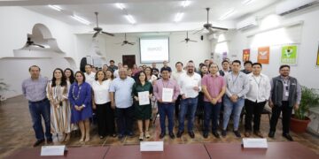 Continúa IEQROO su acercamiento con estudiantes y universidades