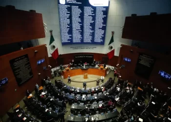 Recibe el Senado renuncias de 8 de los 11 ministros de la SCJN