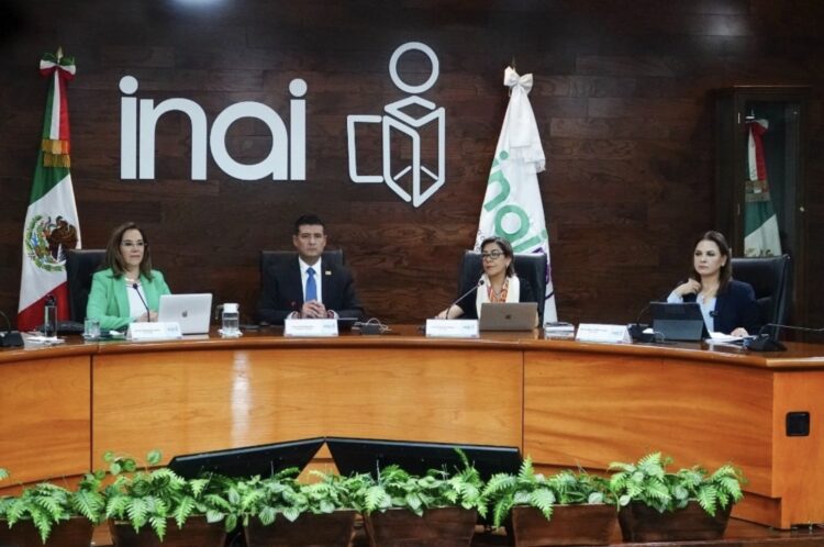 INAI ordena a Cofepris publicar información de medicamentos falsificados