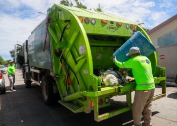 “No descansaremos hasta normalizar la recolección de basura en Solidaridad”: Estefanía Mercado