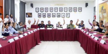 Ana Paty Peralta trabaja en acciones preventivas por huracán "Milton"