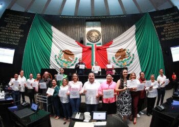 Analizarán en comisiones iniciativa para transformar el IQM en la Secretaría de las Mujeres