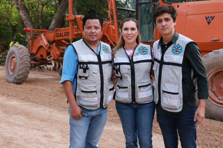 Atenea Gómez supervisa obra transformadora en la colonia Oasis de Ciudad Mujeres