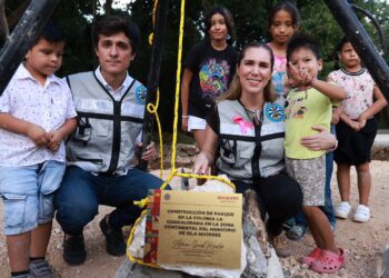 Inicia Atenea Gómez construcción de un nuevo parque en la Zona Continental