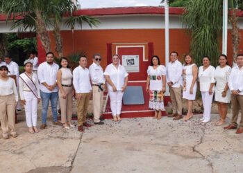 Blanca Merari ratifica su compromiso con el fortalecimiento de la educación en Puerto Morelos