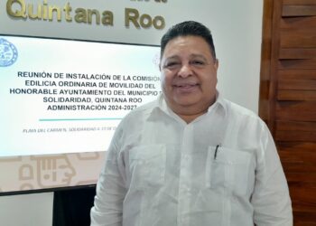 Aumento de ambulantaje y edificios en construcción prende alertas en Playa del Carmen: Orlando Muñoz