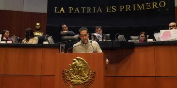 Avala Gino Segura la reforma constitucional en materia Ferroviaria