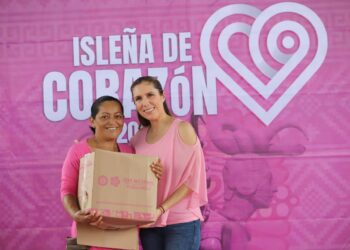 Impulsa Atenea Gómez a las mujeres con el programa ‘Isleña de Corazón’