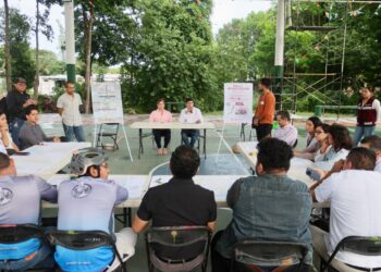 El Imoveqroo lleva a cabo el taller de participación ciudadana para la seguridad vial en Puerto Morelos