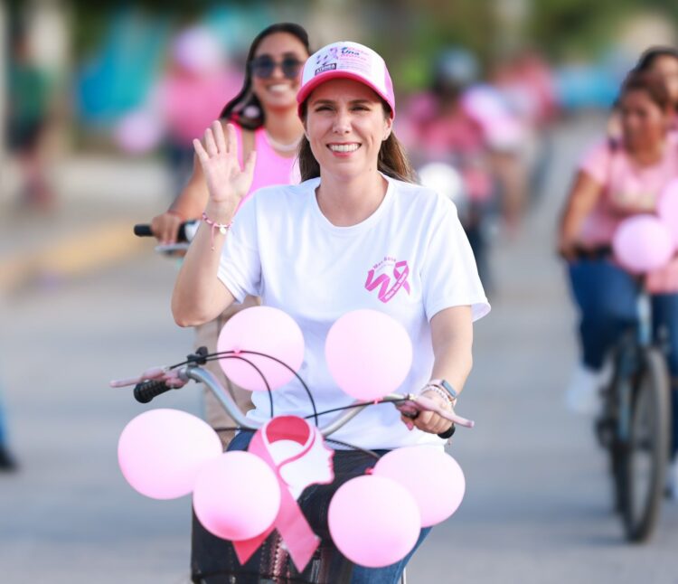 Isleñas de Zona Continental se unen contra el cáncer de mama en Rodada Rosa