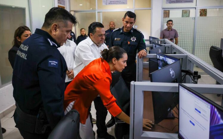 Ana Paty Peralta refuerza al C2 con equipo para la seguridad de Cancún